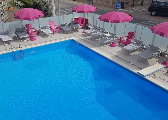 foto di Hotel Mont Blanc Bellaria-Igea Marina